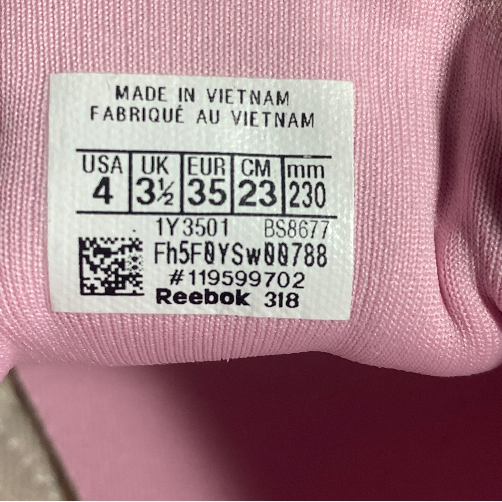 Reebok Classic Charming Junior Sz 4 Pink and White Sneakers - Picture 10 of 11